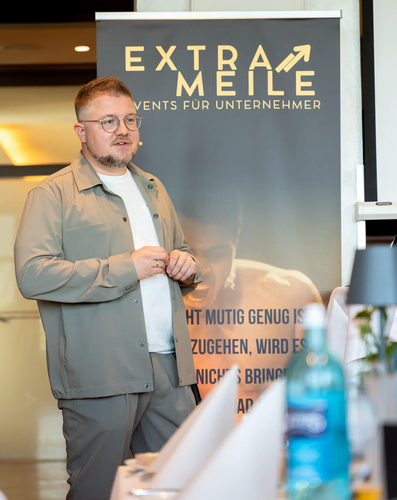 Richard Gunkel bei einem Vortrag vor Unternehmern